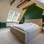Central Apartments Apartman