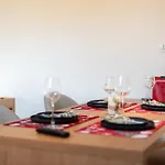 Central Apartments *