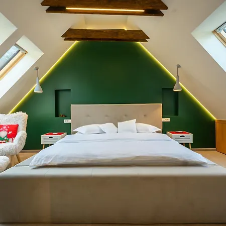 Central Apartments Апартаменты *