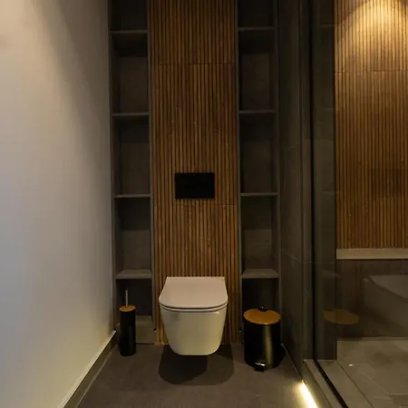 Central Apartments *