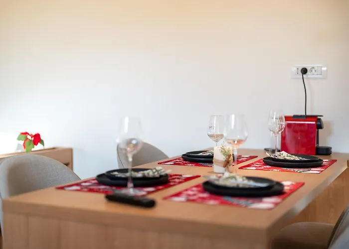 Central Apartments *