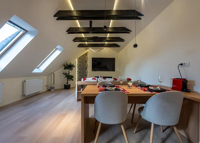 Central Apartments * Брашов