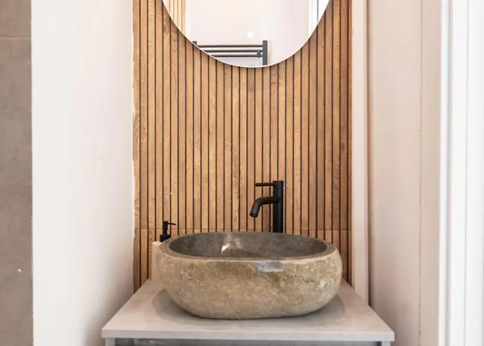 Central Apartments * Брашов